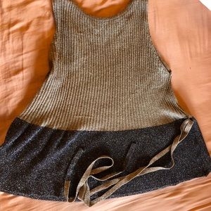 Sleeveless tank top